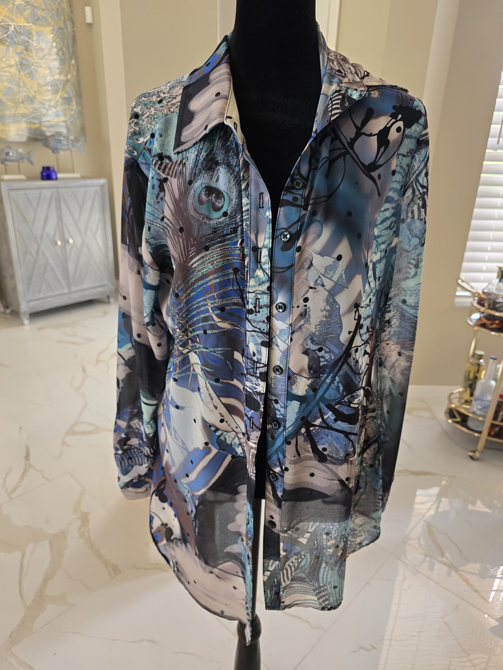 Women's Blue Abstract Print Button-Down Blouse